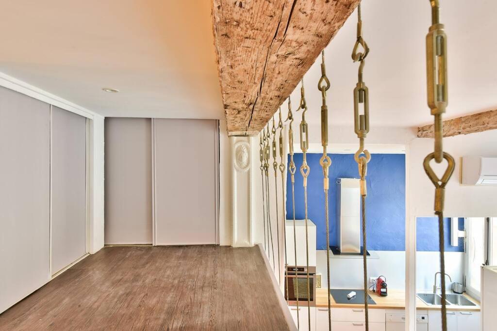 Superbe Mezzanine Au Coeur Du Panier *