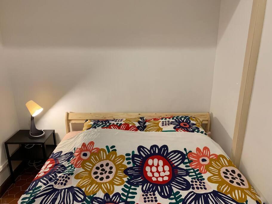 Appartement Palais Longchamps, T2 Cote Cour