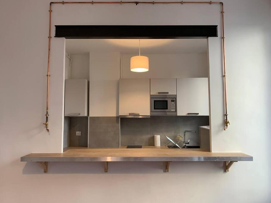 Appartement Palais Longchamps, T2 Cote Cour