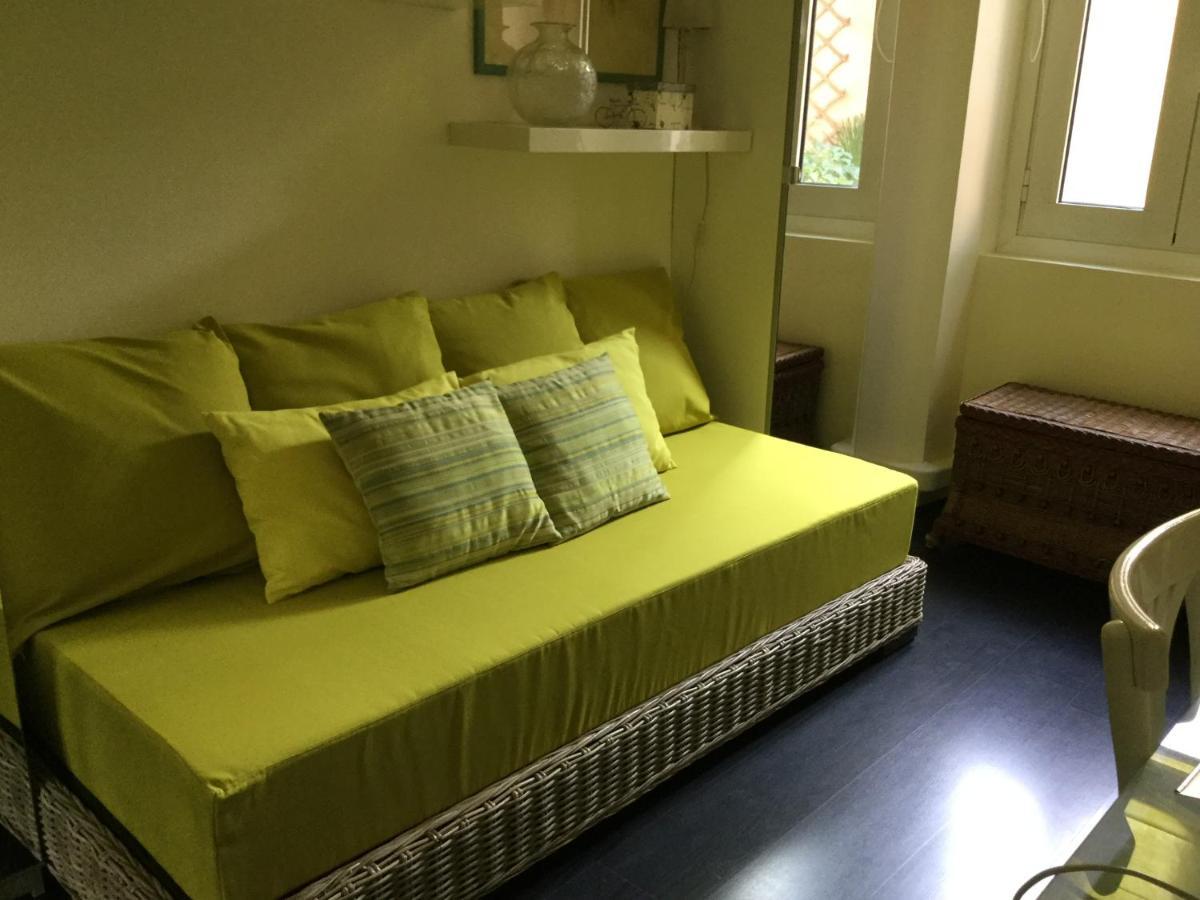 Homestay 1 Personne Avec Terrasse Centre 3 Nuits Min , Femme Uniquement Marseille