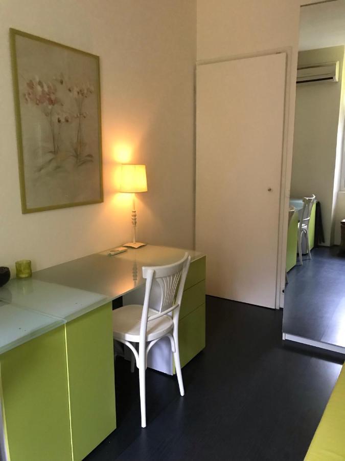 Homestay 1 Personne Avec Terrasse Centre 3 Nuits Min , Femme Uniquement Marseille
