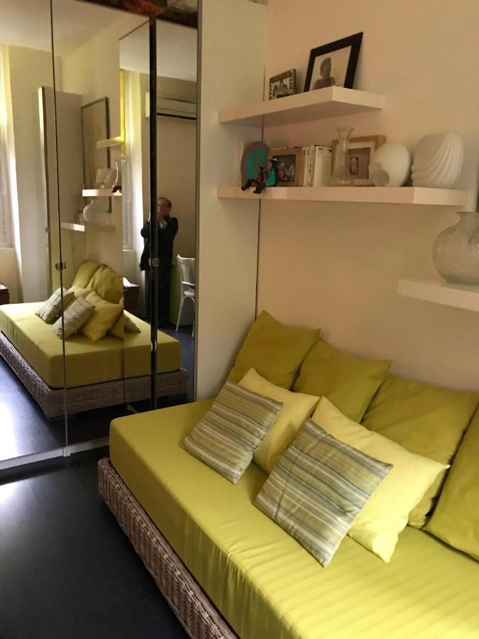 1 Personne Avec Terrasse Centre 3 Nuits Min , Femme Uniquement Marseille