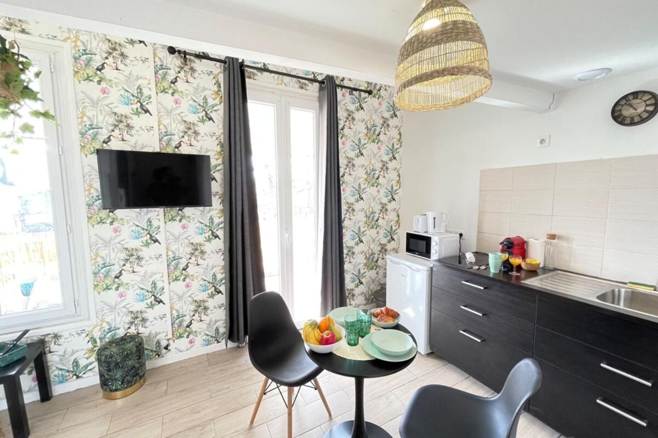 Le Jungle By Anderslocationterrassewifi-netflix Marseille