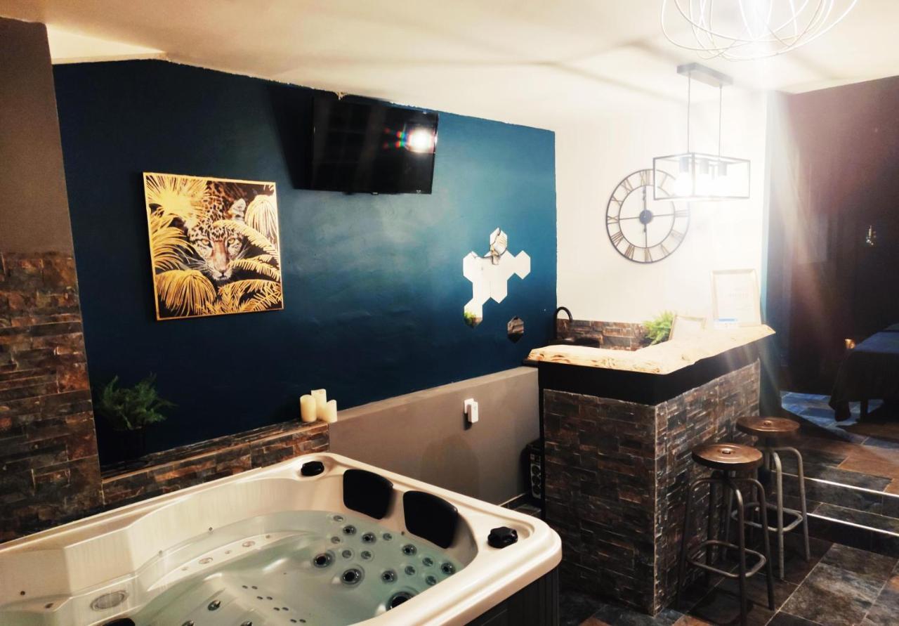 Suite Avec Jacuzzi 