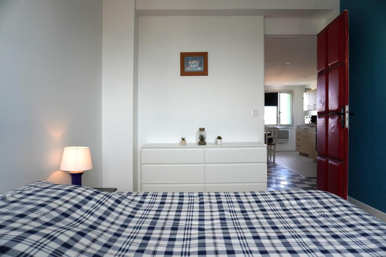 3 Chambres Lumineux Avec Vue Sur La - Parking Couvert Gratuit *