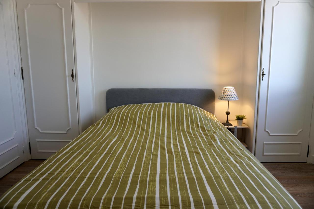 3 Chambres Lumineux Avec Vue Sur La - Parking Couvert Gratuit *