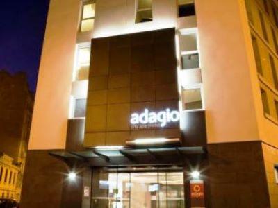 Khách sạn hẻo lánh Adagio Vieux Port 4*