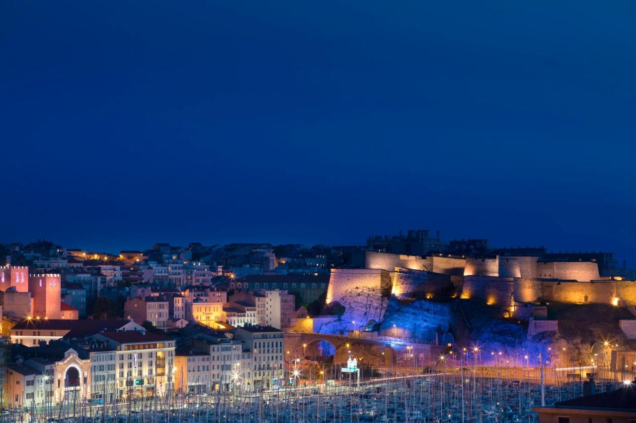 Novotel Est Porte D'aubagne 4*