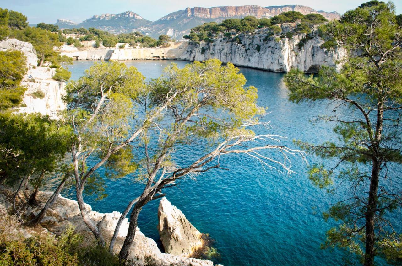 Novotel Est Porte D'aubagne Hotel 4*