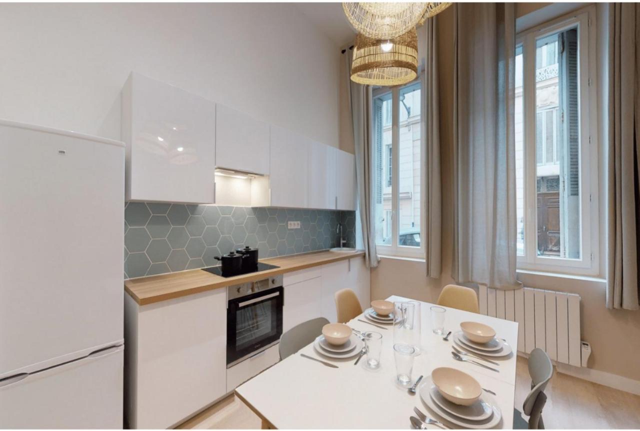 Apartment Superbe T2/duplex St Charles/joliette Renove Avec Soin