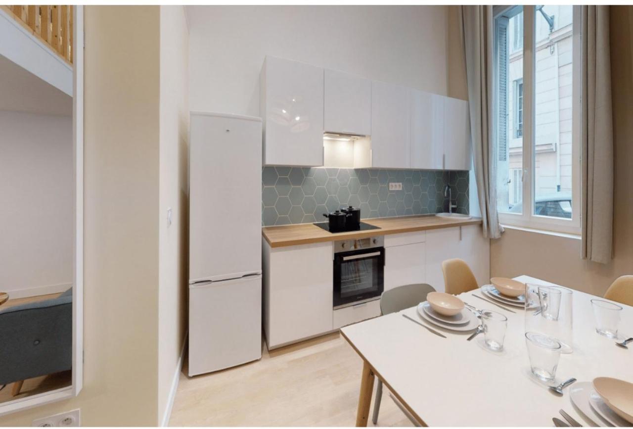 Apartment Superbe T2/duplex St Charles/joliette Renove Avec Soin *