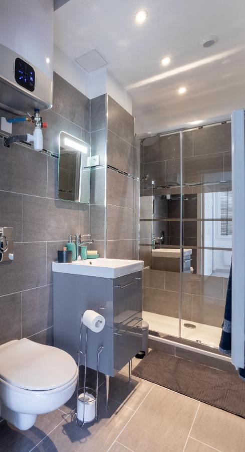 Apartamento Lumineux Place De Lenche Panier Marselha