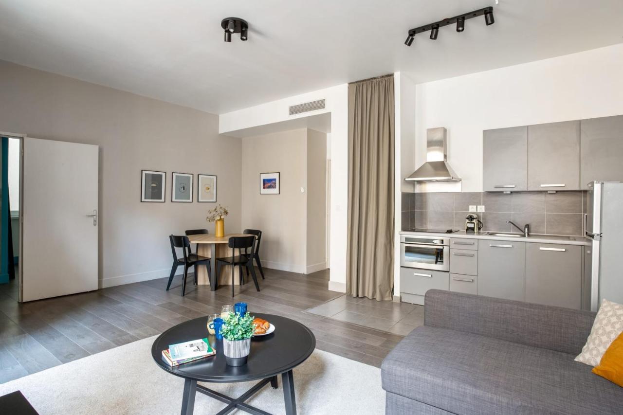 Large Modern And Calm Flat At The Doors Of Panier In - Welkeys Apartment *