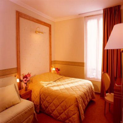 Adonis Vieux Port - Du Palais Hotel Marsella