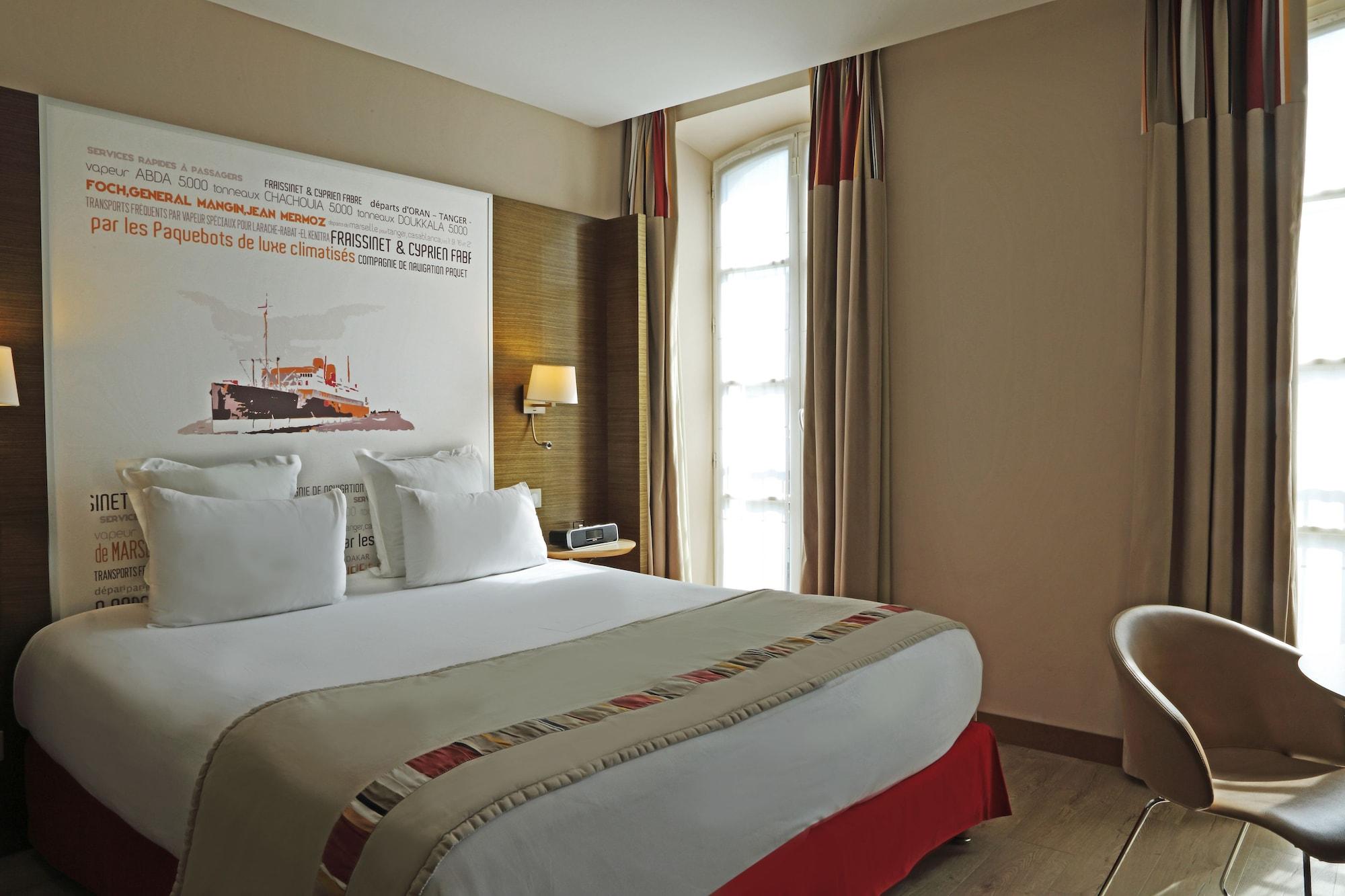 Western La Joliette Hotel 4*
