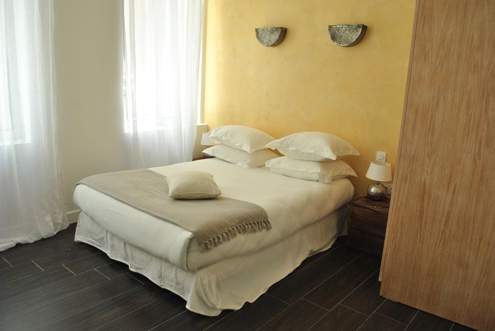 Le Boutique 3* Marseilles