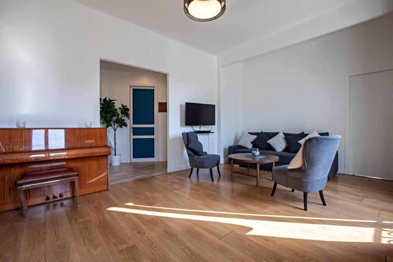 Apartment Place Au Manege