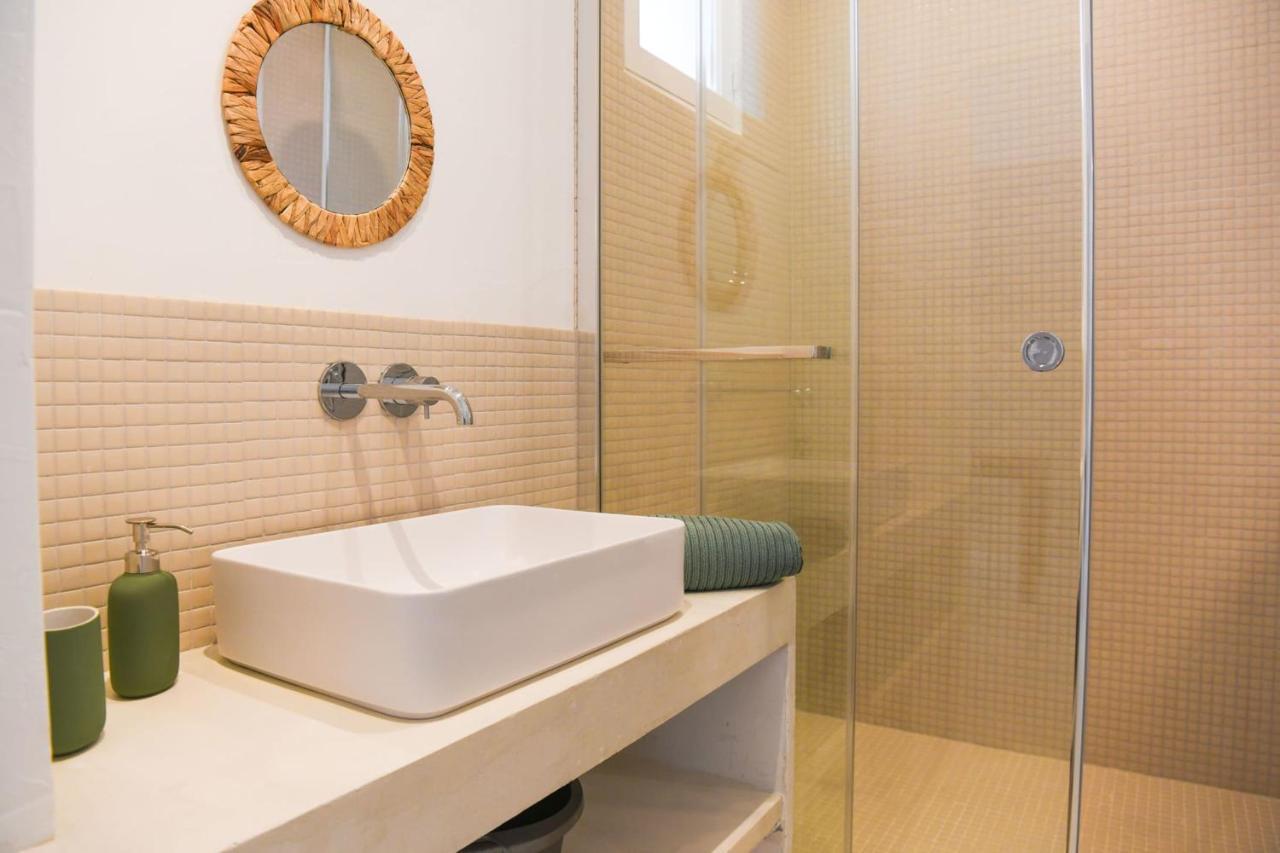 Grand 2 Chambres Avec Terrasse Parc Longchamp Apartment *