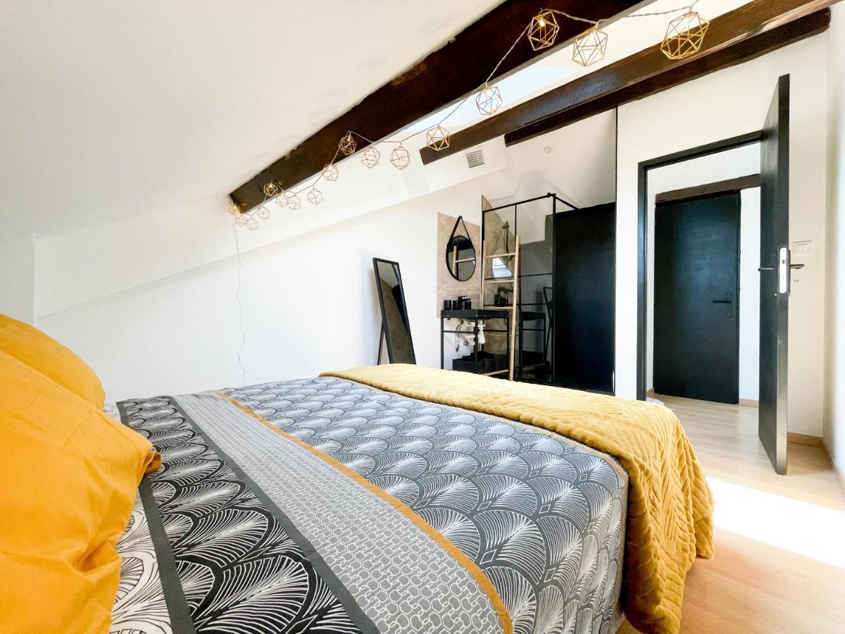 Luna Casa * Marseilles