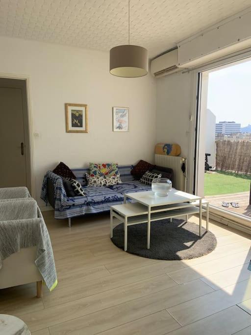 Appartement Superbe Avec Terrasse 20m2 Tres Calme Marseilles