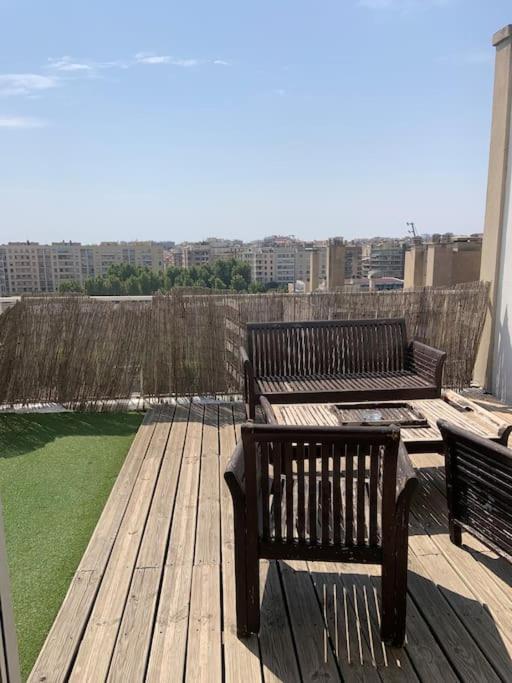 Superbe Avec Terrasse 20m2 Tres Calme Apartment *