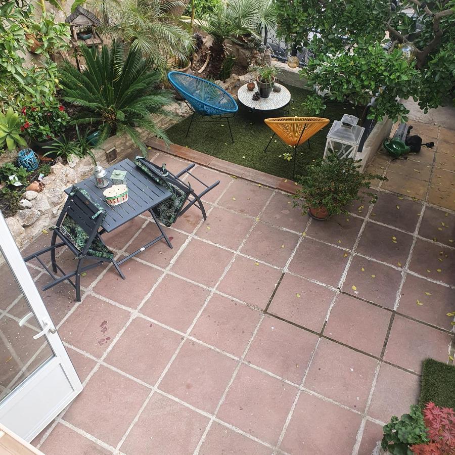 Andandco Guest house *