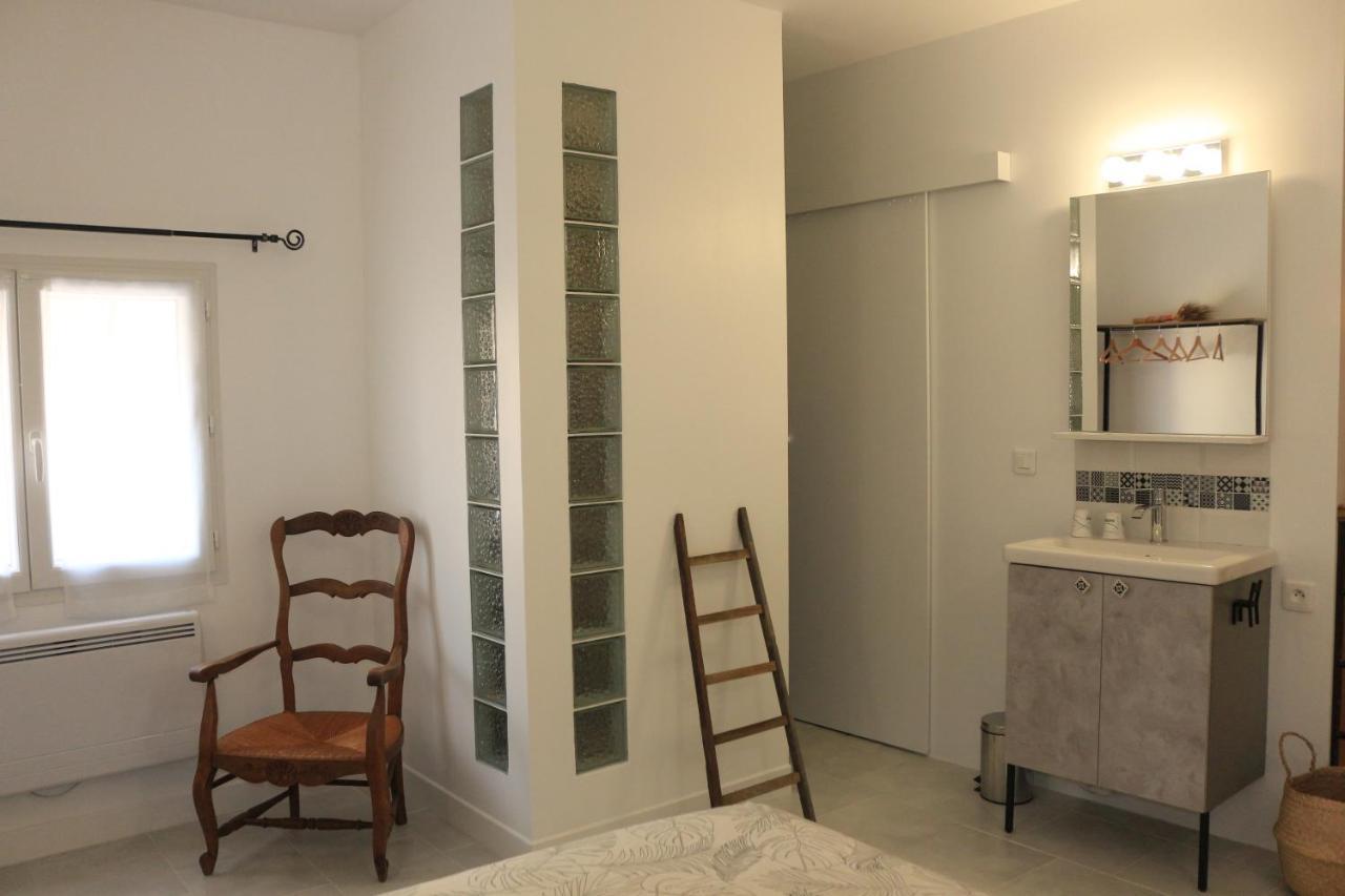 Maisonnette Ocelia 2 Personnes Port De La Madrague Ferienhaus Marseilles