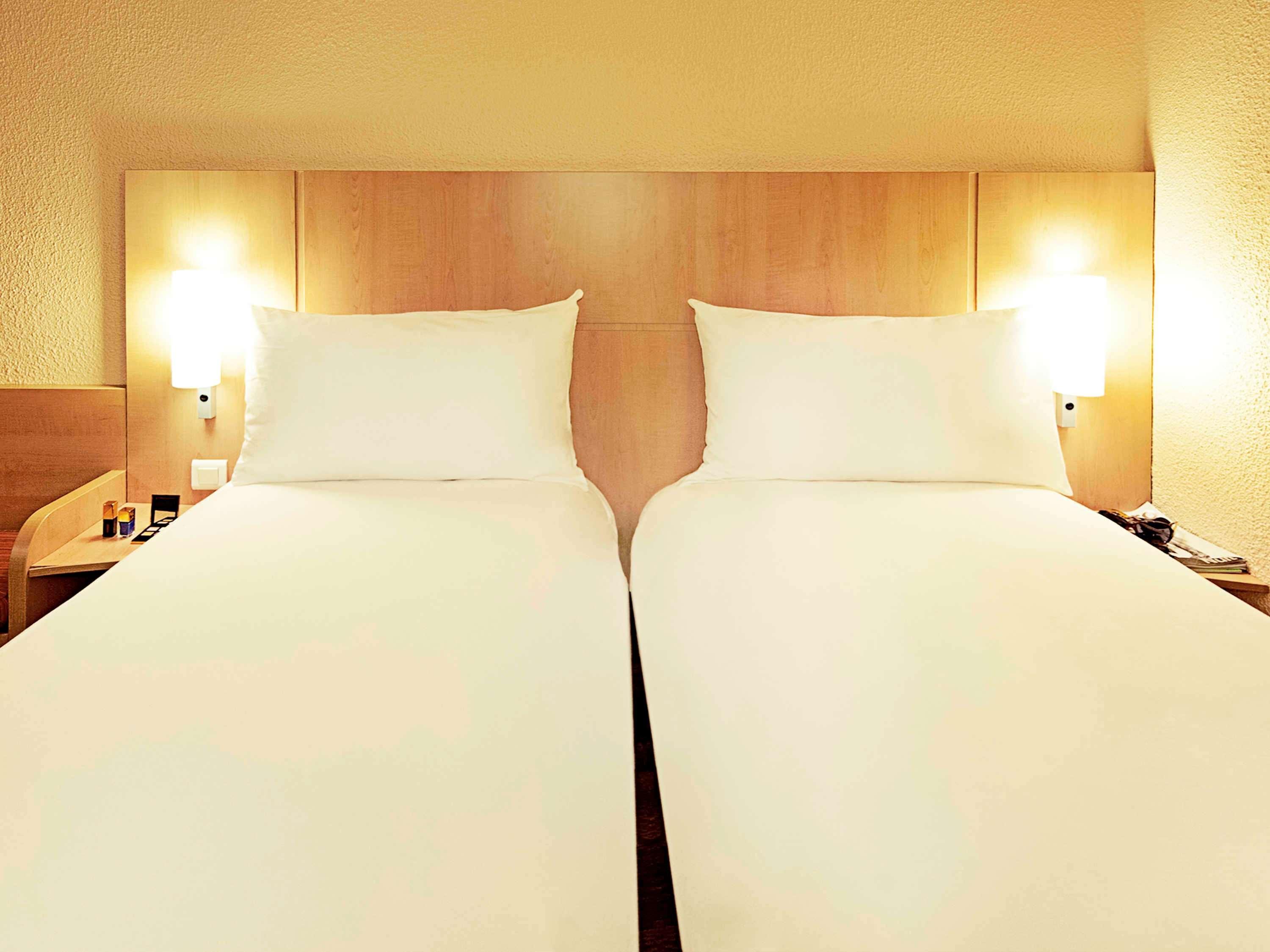 Ibis Centre Gare Saint Charles Hotel 3*