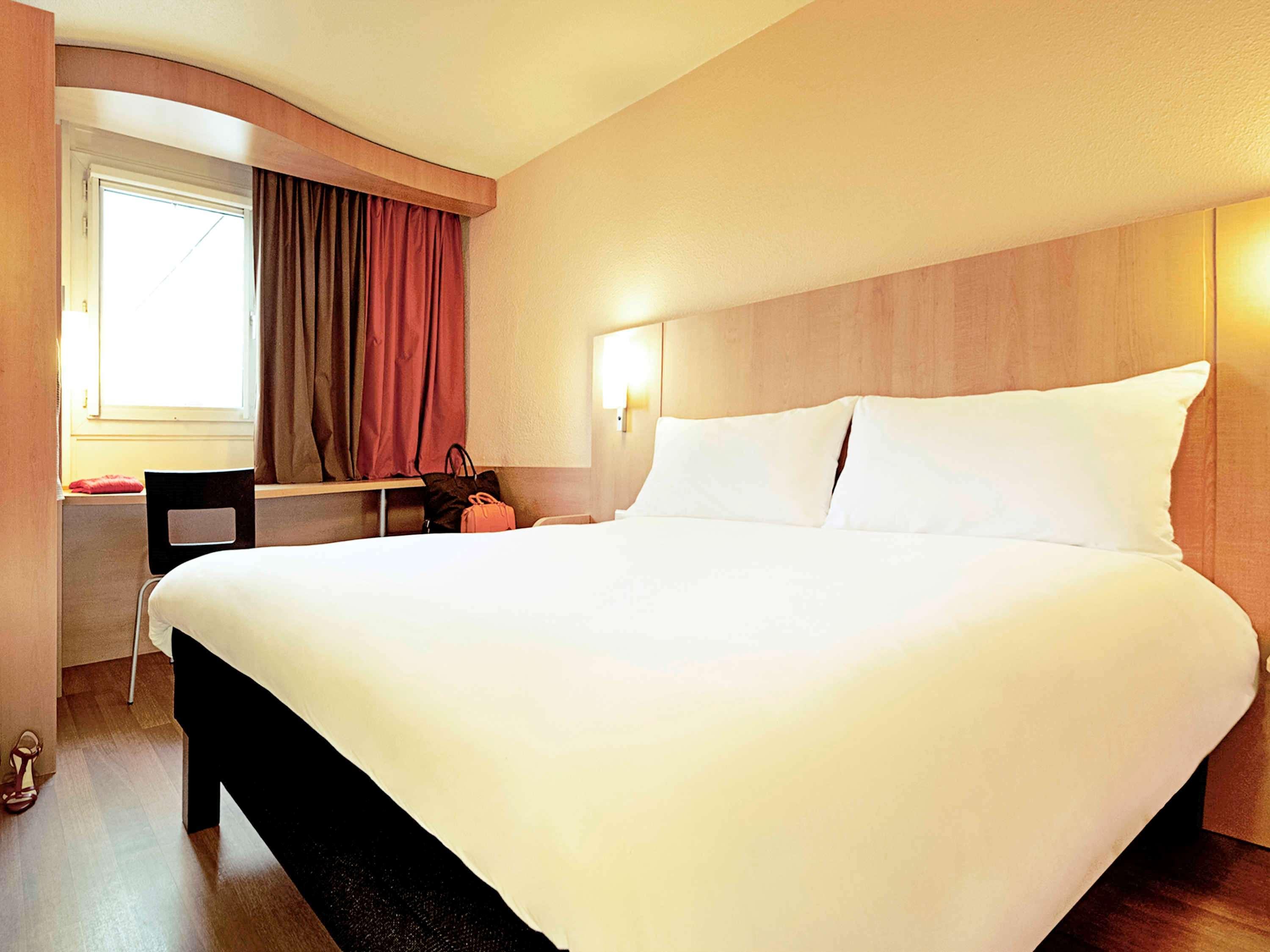 Ibis Centre Gare Saint Charles Hotel 3*