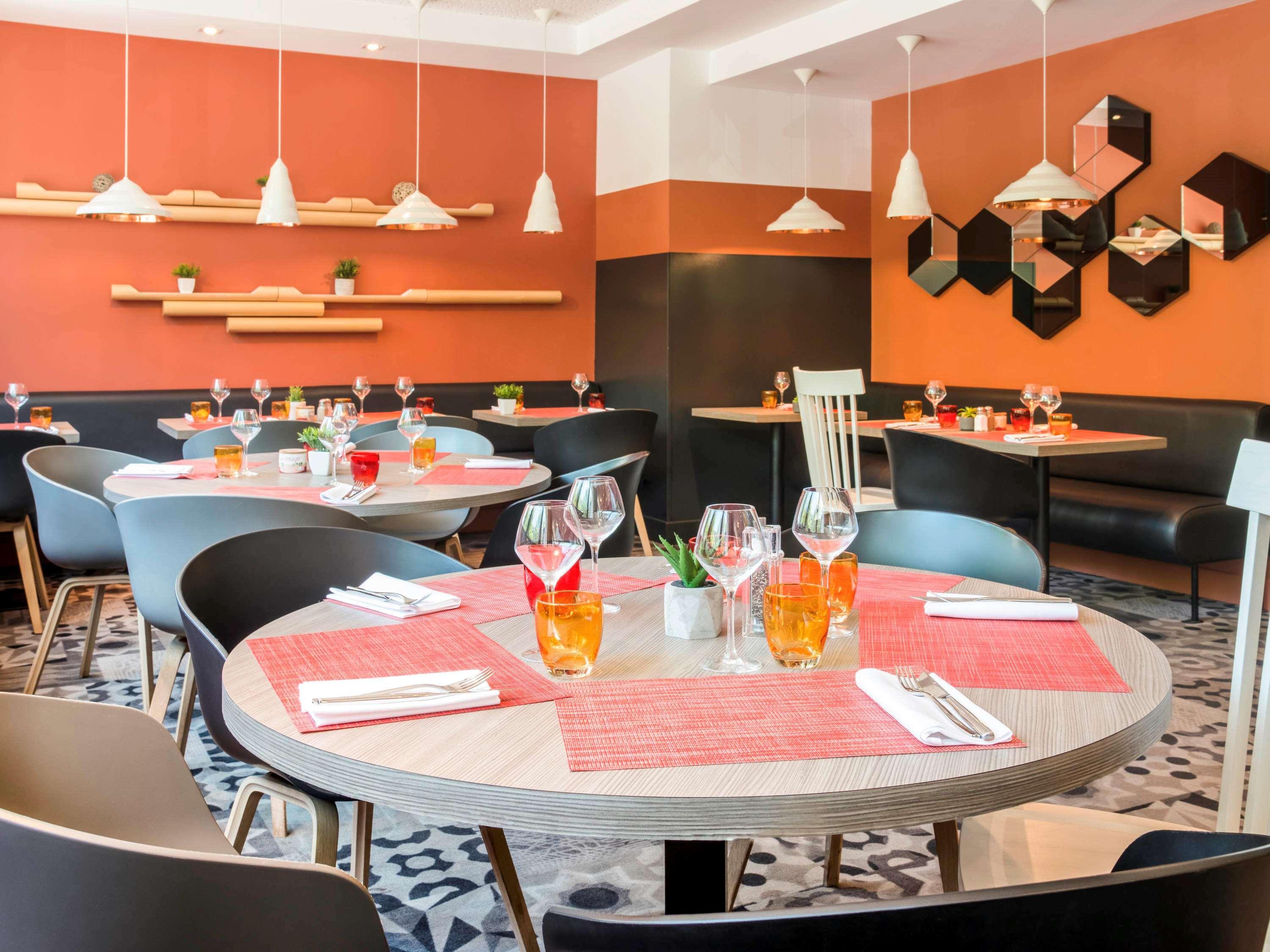 Novotel Centre Prado Velodrome Khách sạn 4*