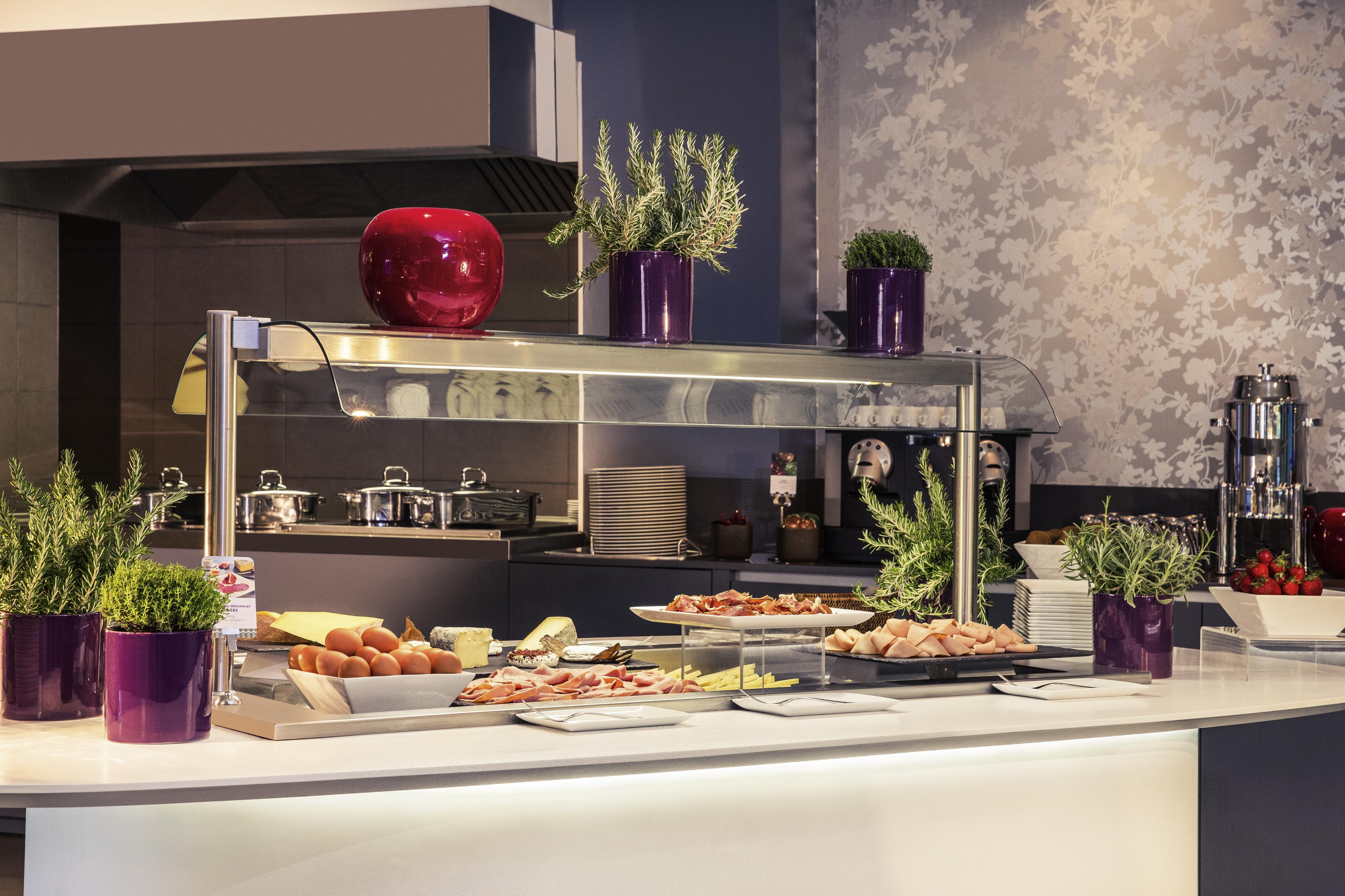 Mercure Centre Vieux Port Khách sạn
