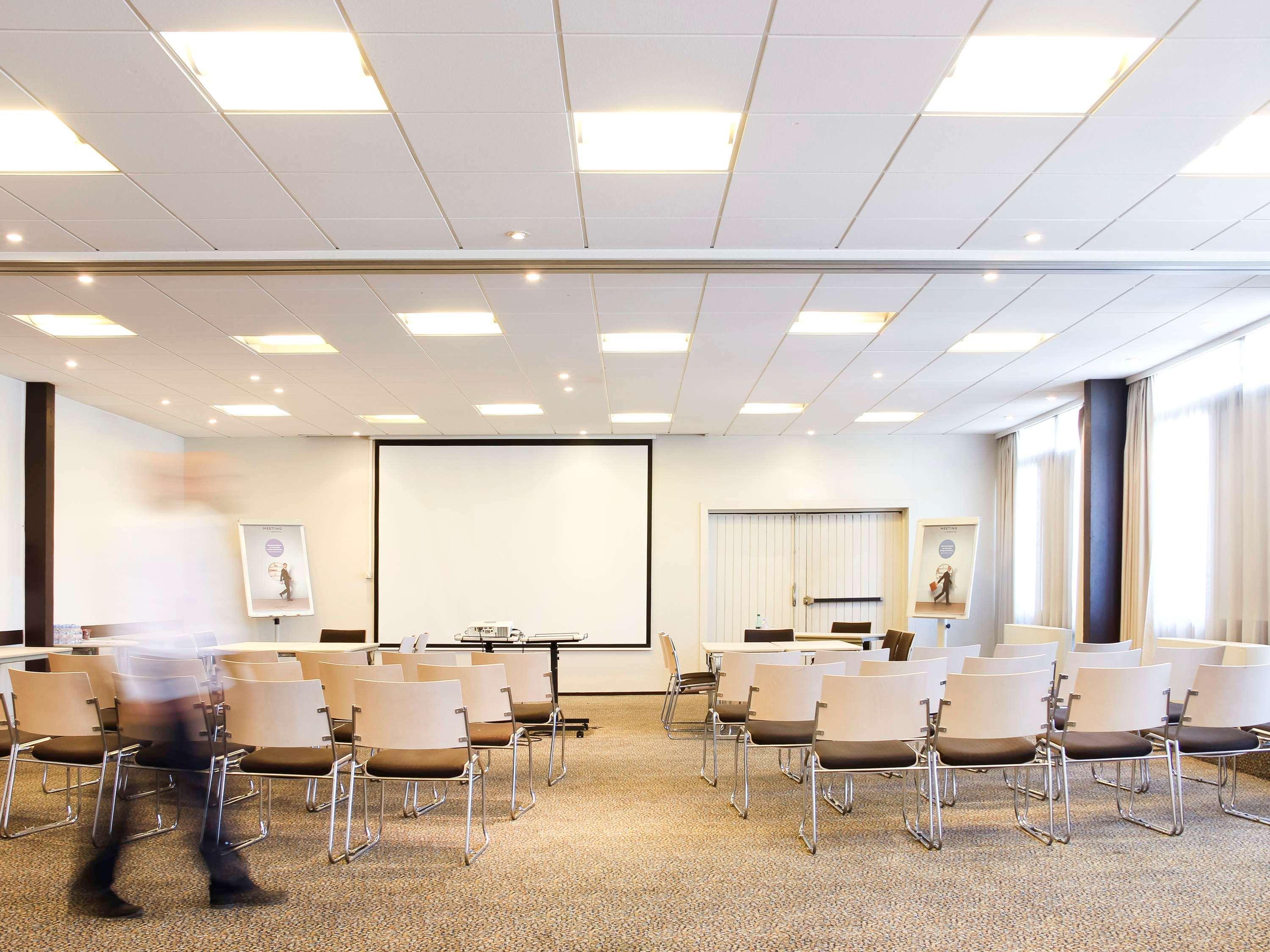 Novotel Est Porte D'aubagne 4* Marseille