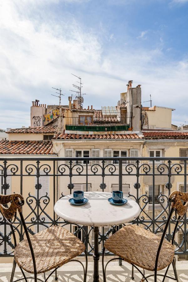 Appartement Balcon Filant, Vue 180, Store, Netflix, Clim ,ascenseur, T2, Acces Avec Code *