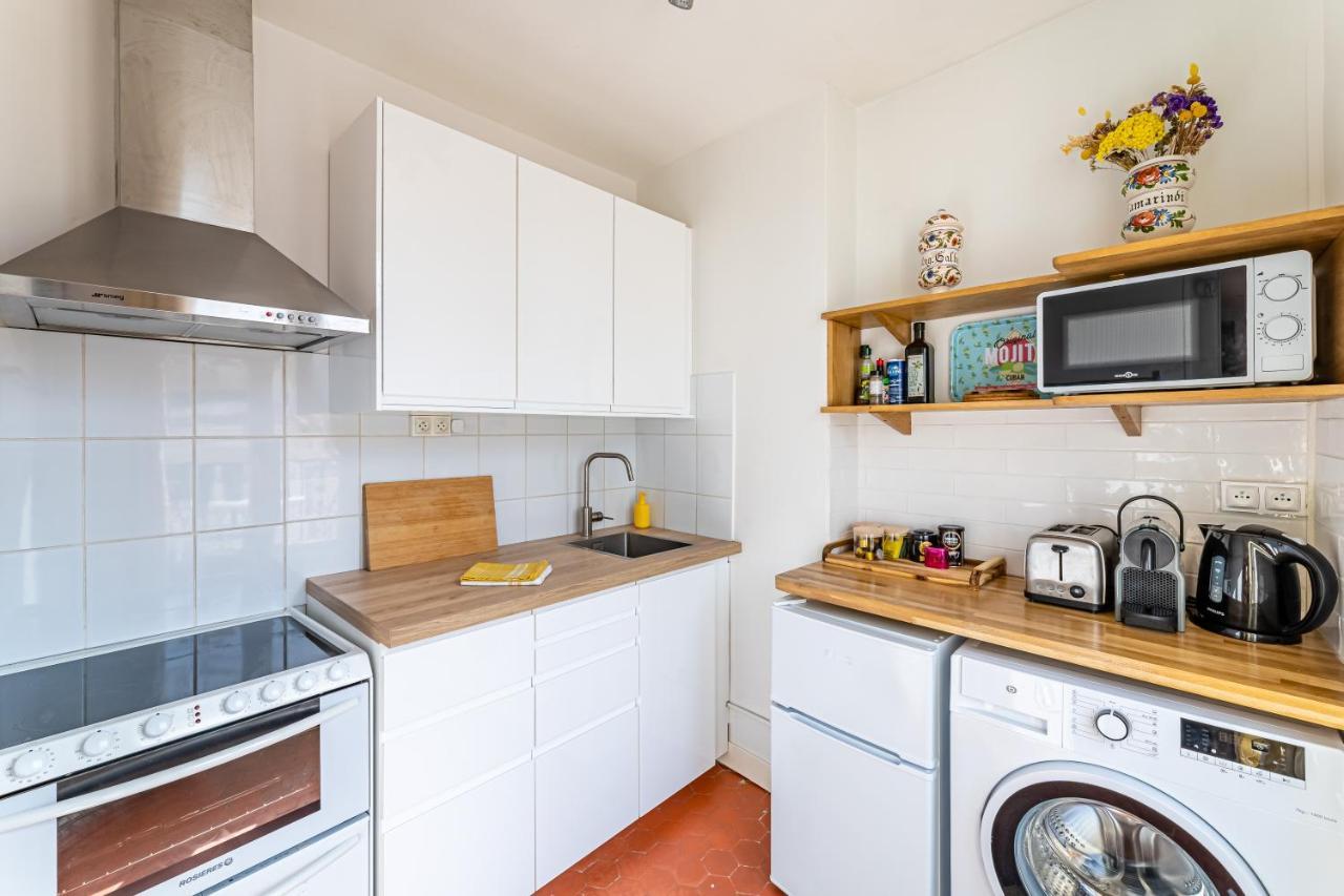 Appartement Balcon Filant, Vue 180, Store, Netflix, Clim ,ascenseur, T2, Acces Avec Code