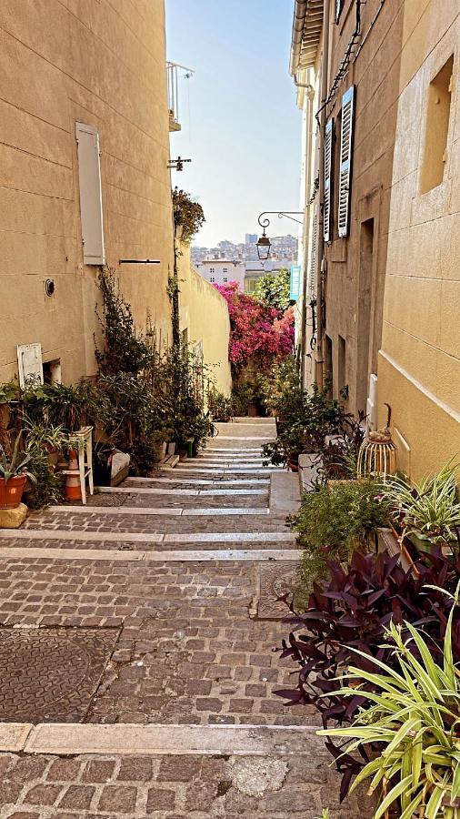 Marseillais Au Coeur Du « panier » Marseille