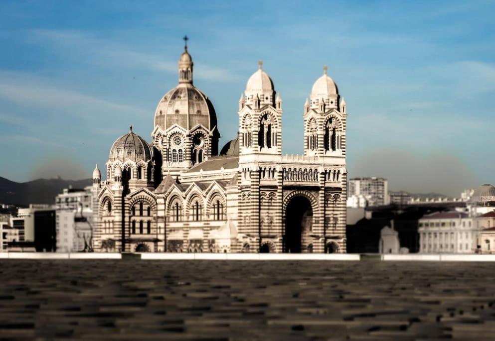 T2 Canebiere Marseille