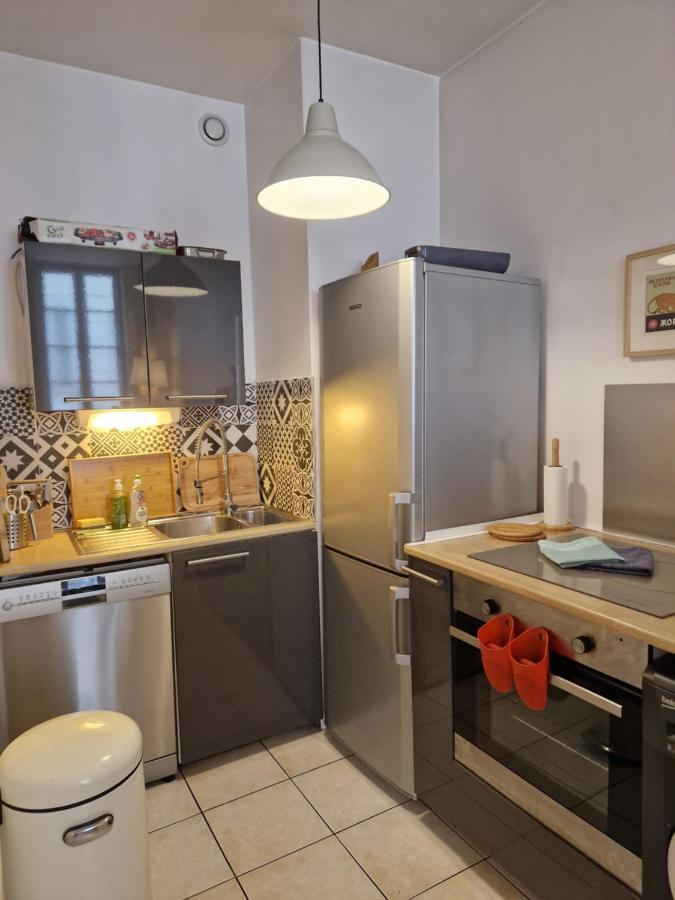 Apartment 2 Pieces Dans Le Centre Avec Petite Terrasse 3***