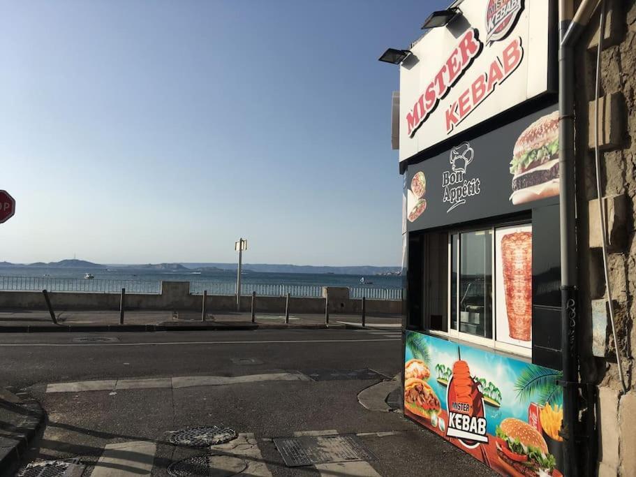 A 20 Metres De La Avec Balcon Apartment