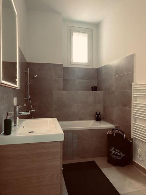 Appartement Au Coeur De : Superbe ! Marseilles