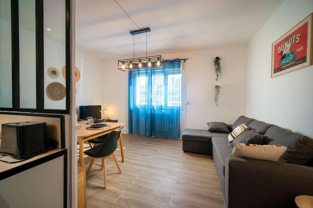 Apartment Fully Equiped Wifi Sleeps 6 Marseille