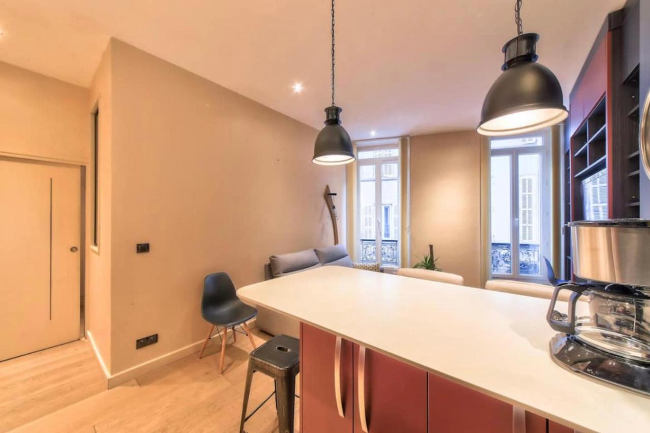 Apartment Cocoon Design And Comfort Near The Old Port Marseille