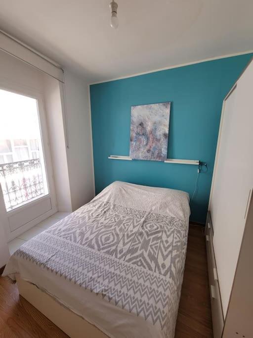Appartement Air-conditioned With Bedroom And Balcony *