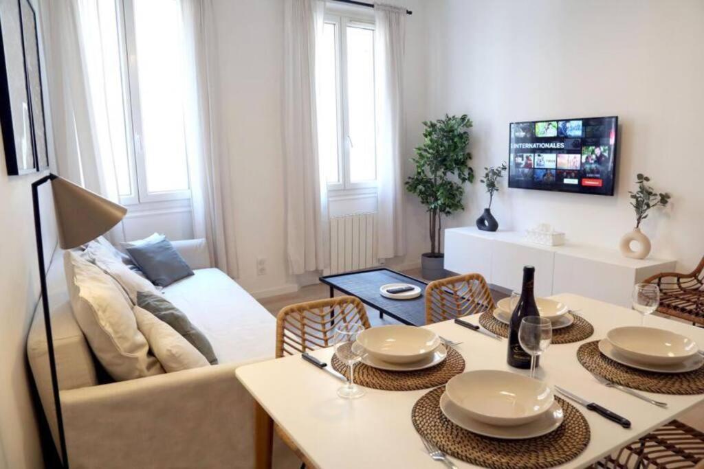 Appartement Magnifique T3 Sur Le Vieux Port-a 2 Pas Du Panier *