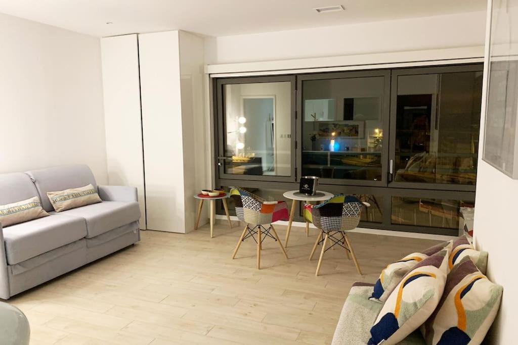 Studio Face A La Au Coeur De La Joliette - Mucem - La Major Apartment *