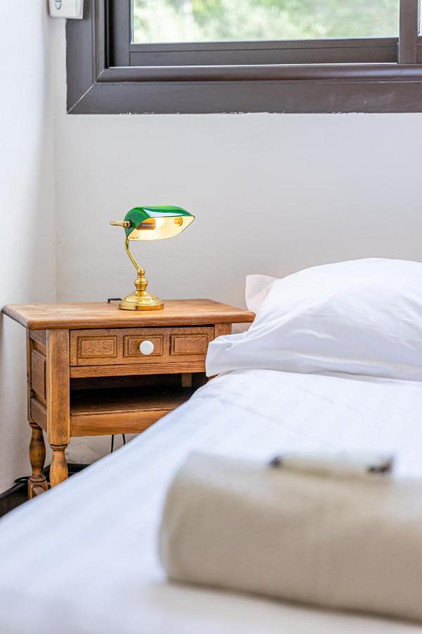 Park & Suites- Parking-wifi-netflix-vue Marseille