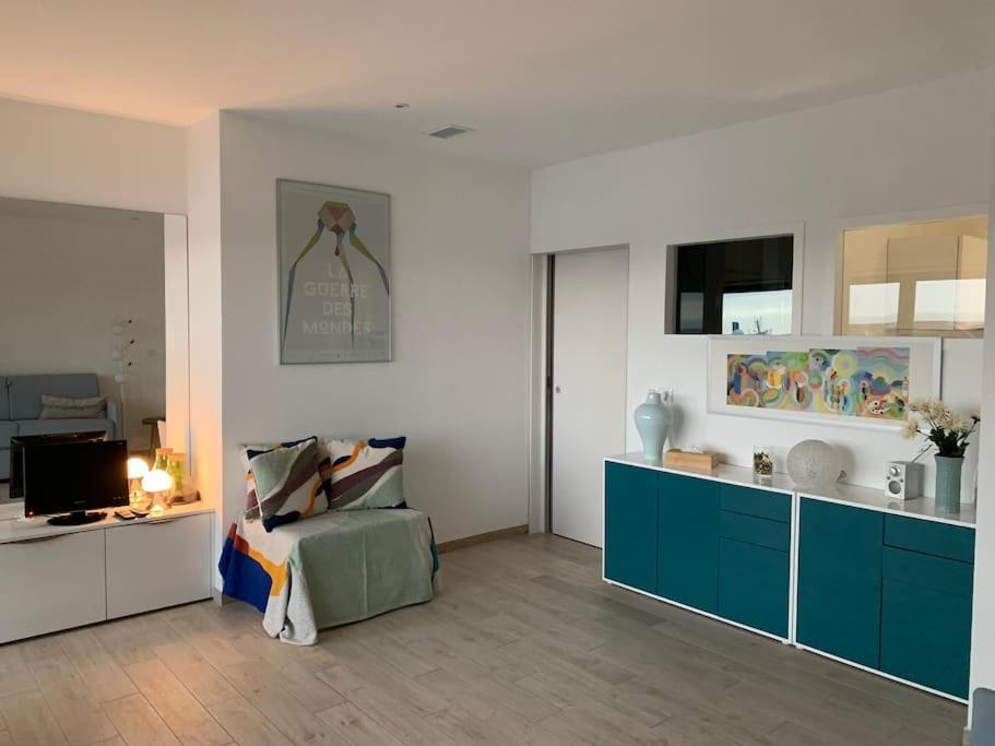 Apartment Studio Face A La Au Coeur De La Joliette - Mucem - La Major