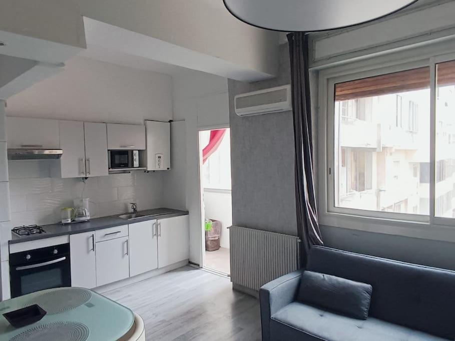 Centre Et Plage F3 Avec Ascenseur Apartment Marseille