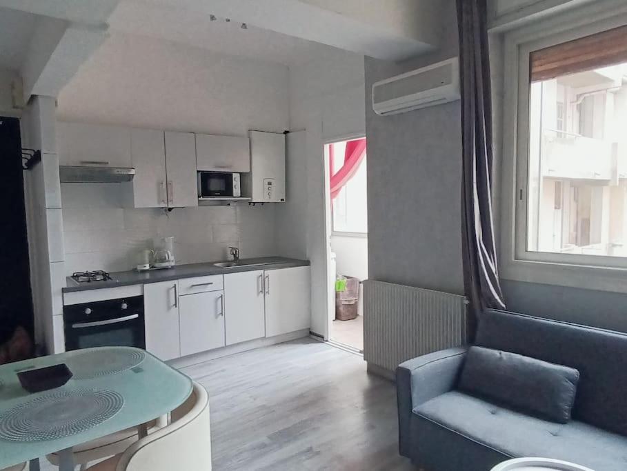 Apartment Centre Et Plage F3 Avec Ascenseur Marseille