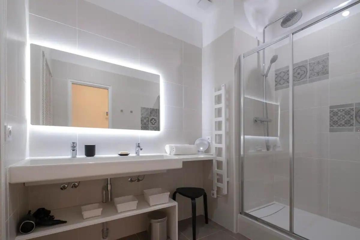 Apartment Design Vieux Port