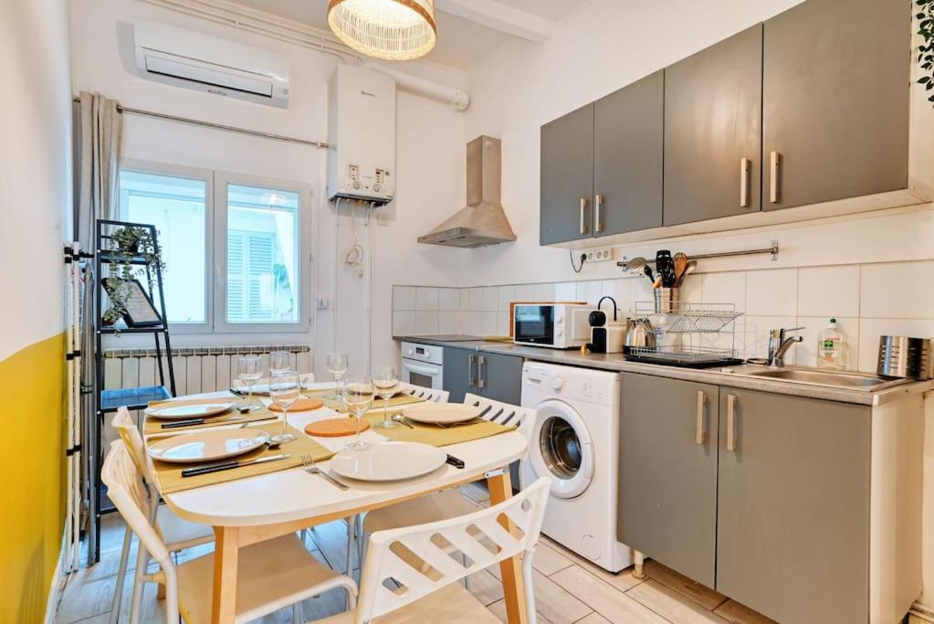 Apartment Thibaud - T4 Terrasse A 15 Min A Pied Du Metro *